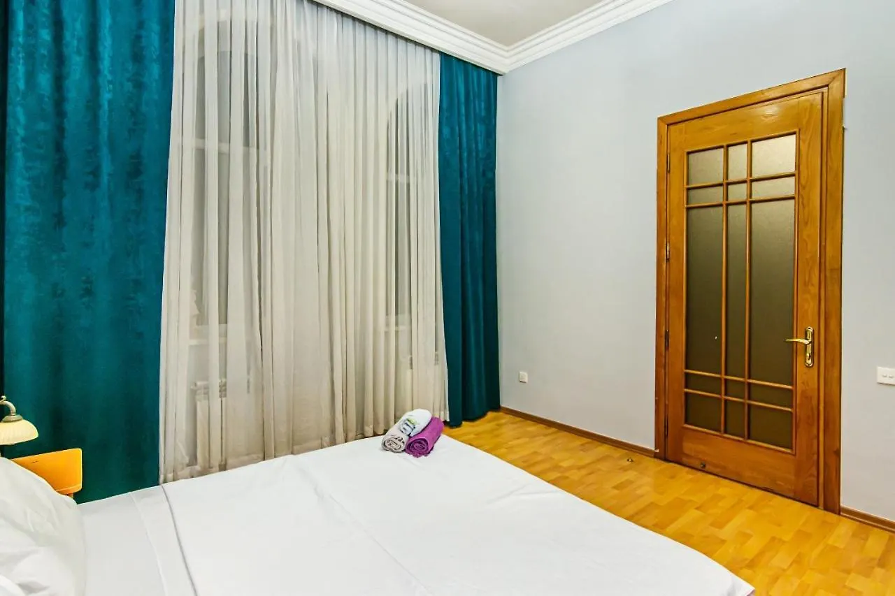 Luxury Apartment In Targovu バクー アゼルバイジャン