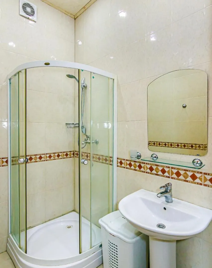 Luxury Apartment In Targovu バクー 0*,